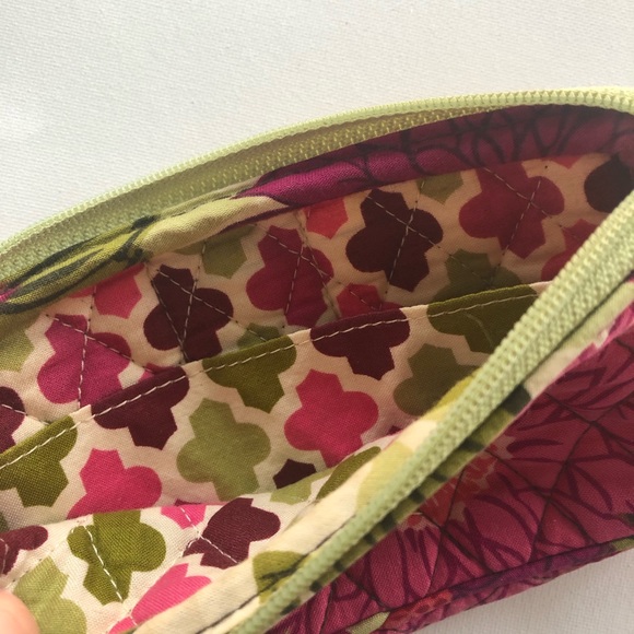 Vera Bradley Pretty Floral Wristlet - Picture 4 of 4